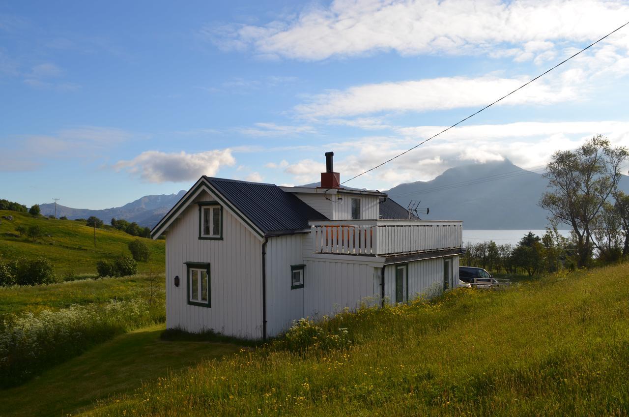 Vevika Lofoten Villa Gravdal  Bagian luar foto